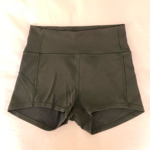 Lululemon high waisted everlux shorts in olive